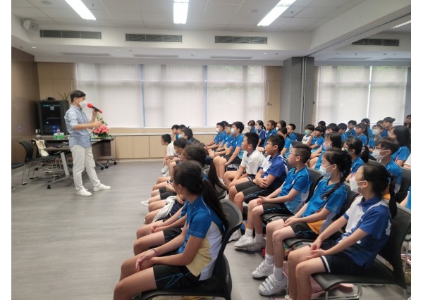 與「東華三院蔡榮星小學 」合辦「領袖生朋輩調解基礎培訓講座」 （2023年8月25日）